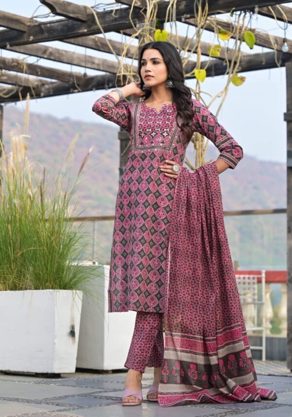 Sanganeeri Cotton Hand Block Printed Suit Set  