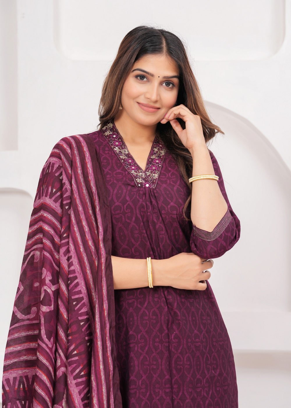 Muslin Wine Maroon Piece Women's Suit Set Vasanam Fashion of
