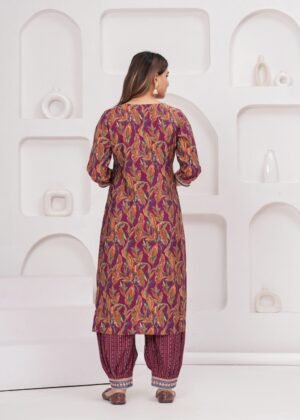 Muslin Berry Purple 3 Piece Suit Set in Leaf And Zigzag Print