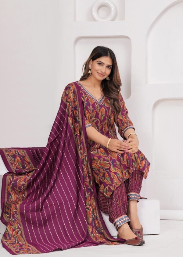 Muslin Berry Purple 3 Piece Suit Set in Leaf And Zigzag Print  