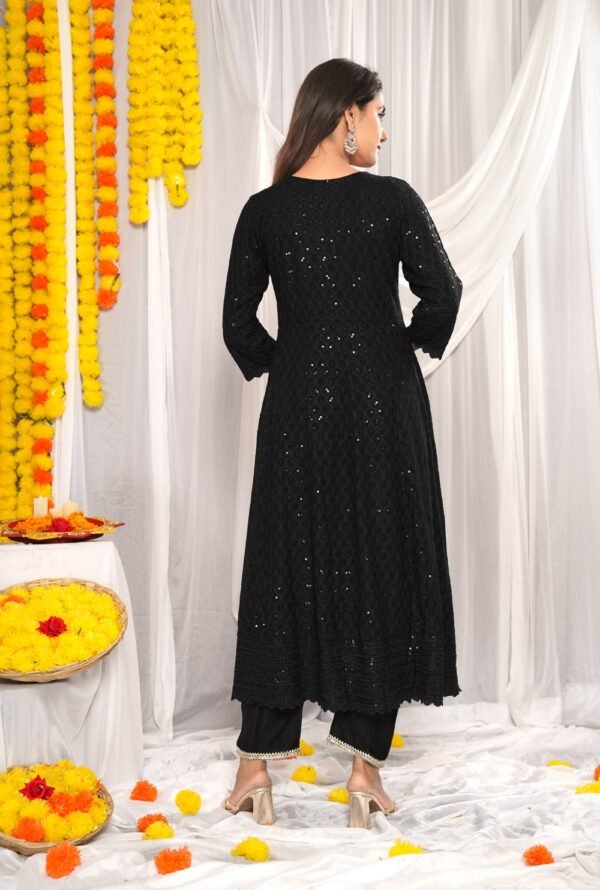 Black Trending  Anarkali 3 Piece SuitSet with Heavy Embroedery in Valvate Fabric  