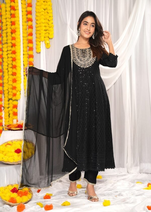 Black Trending  Anarkali 3 Piece SuitSet with Heavy Embroedery in Valvate Fabric  