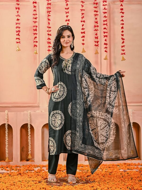 Black Vertican Printed Suit Set | Ethnic Wear for Women  