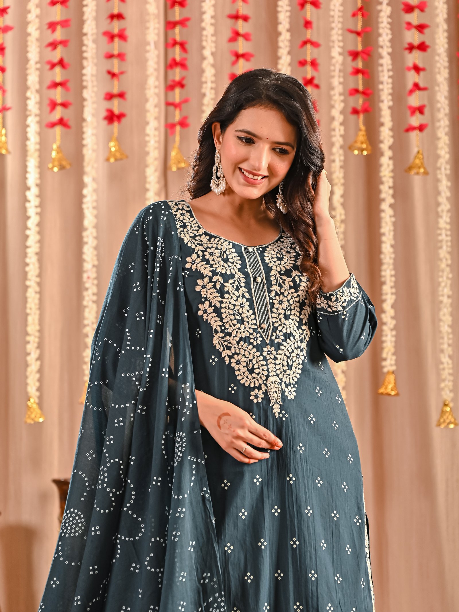 Peacock Teal Hand Embroidery Suit Set - Cotton Fabric - Vasanam